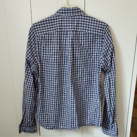Abercrombie & Fitch Blue Casual Button Down Shirt - Picture 3 of 6